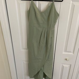 Light green vneck dress.